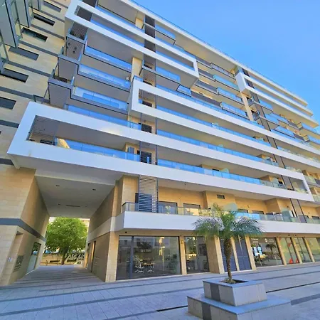 Da Rocha Prime Rezidenz With Garage Appartement