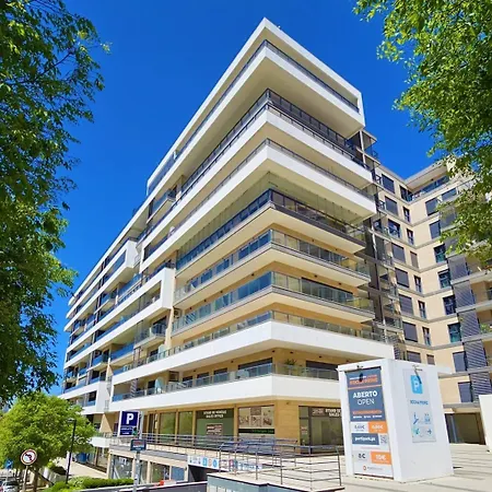 Da Rocha Prime Rezidenz With Garage Apartament Portimão